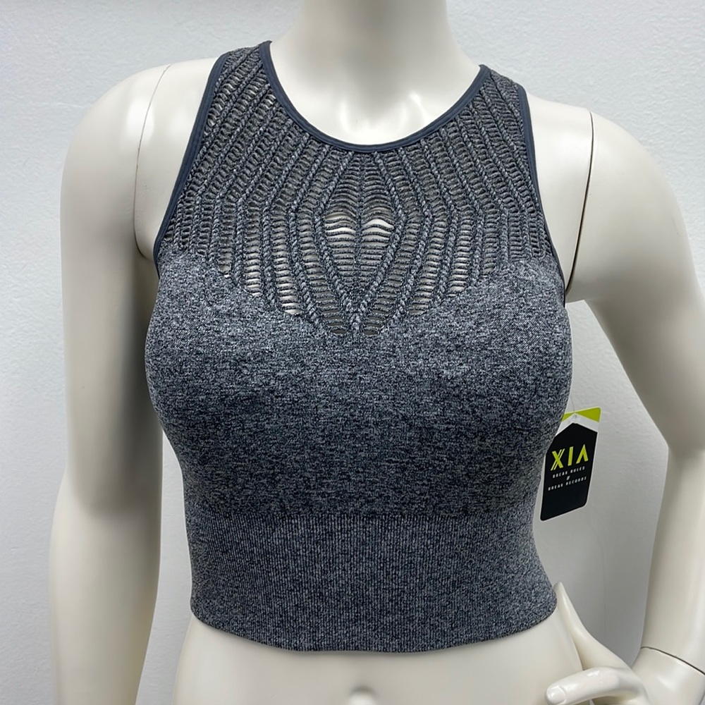 NWT• Seamless Cut Out Longline Bra